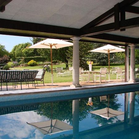 Relais Du Bois Saint Georges - Hotel De Charme Сент Экстерьер фото