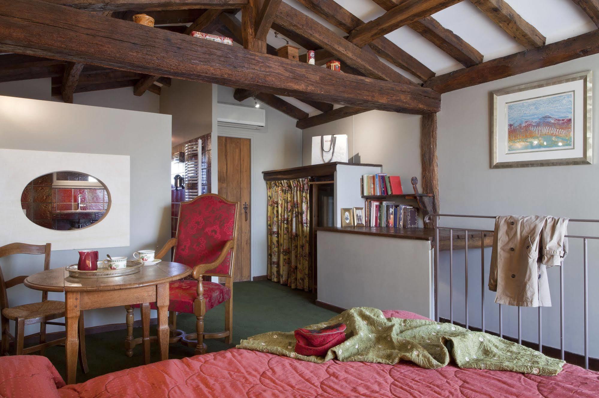 Relais Du Bois Saint Georges - Hotel De Charme Сент Экстерьер фото