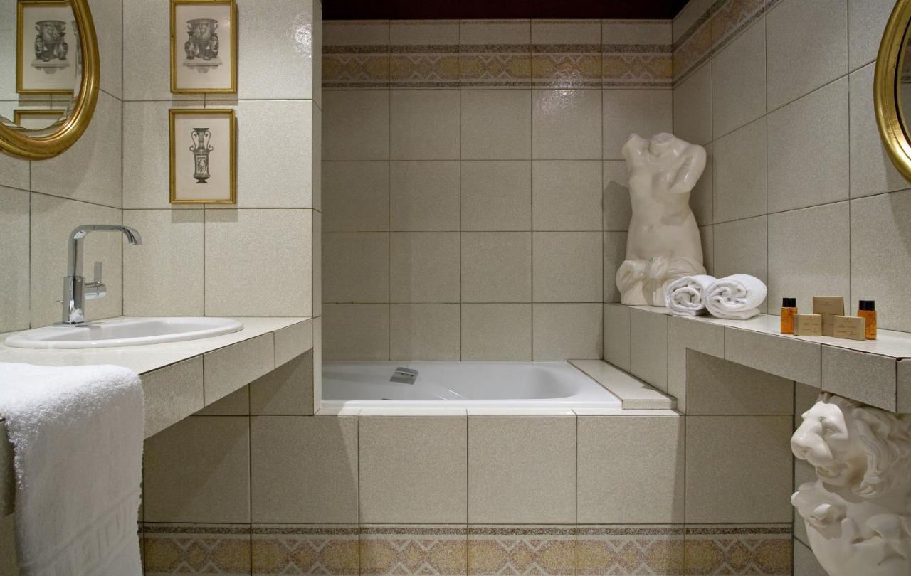 Relais Du Bois Saint Georges - Hotel De Charme Сент Экстерьер фото