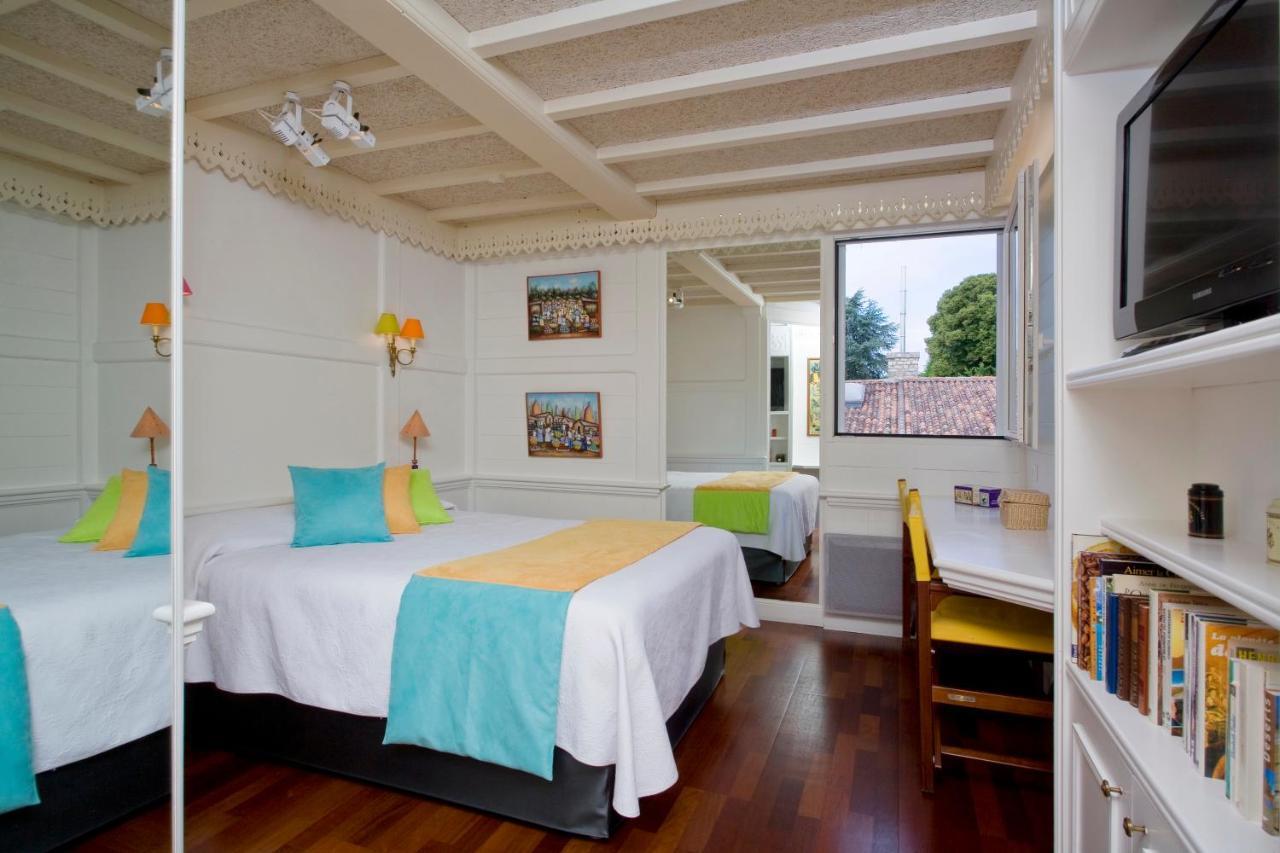 Relais Du Bois Saint Georges - Hotel De Charme Сент Экстерьер фото